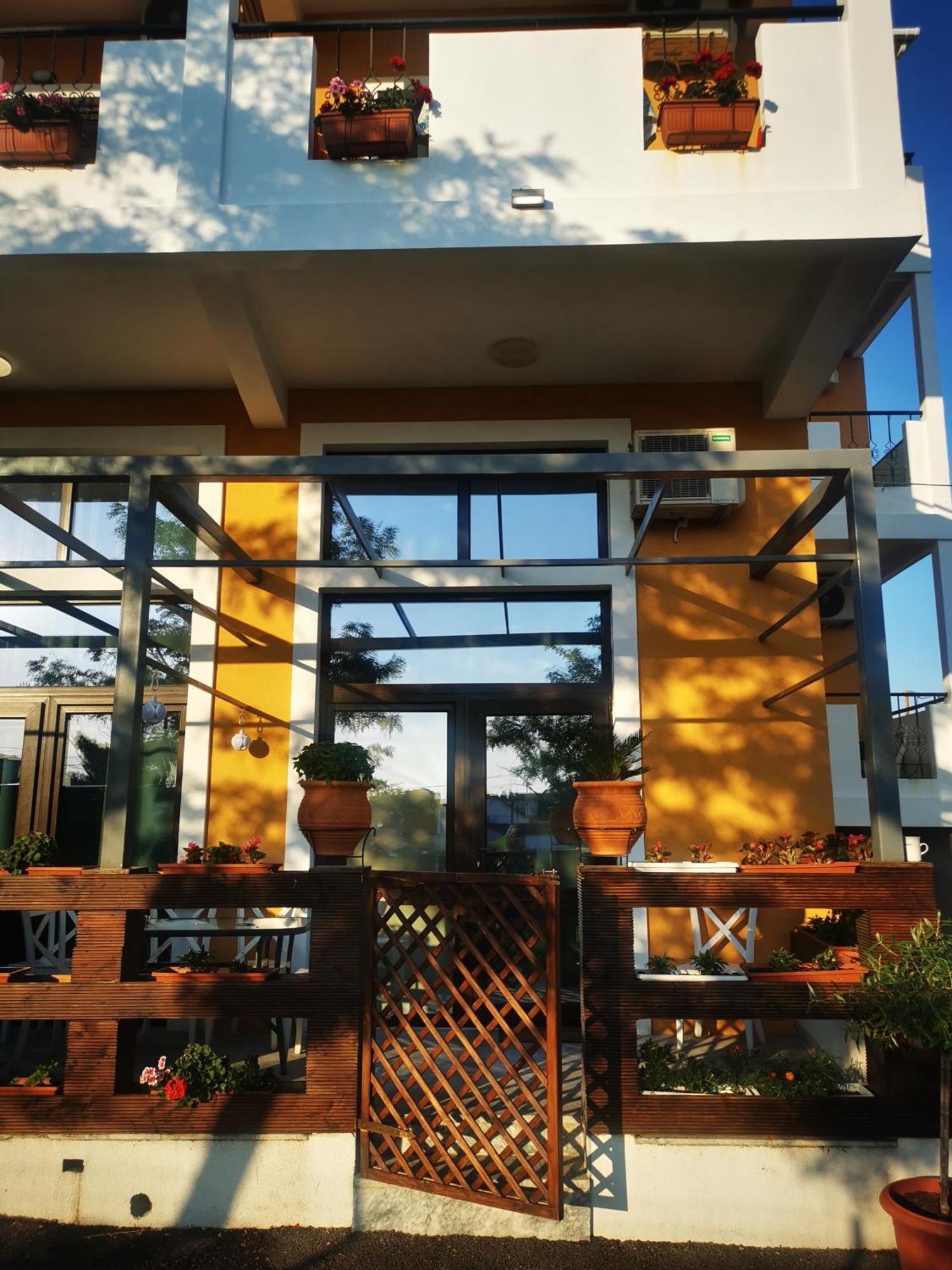 Admiral Studios Potos Ngoại thất bức ảnh